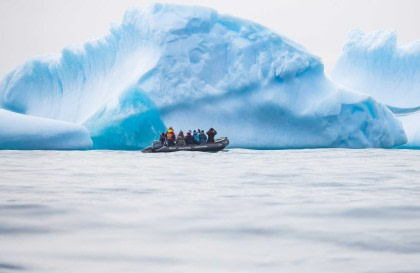 Bellingshausen Sea / Peter I Island + Ellsworth Land - incl. helicopters