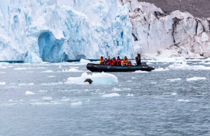 19 Days Extensive Arctic Ocean - North Spitsbergen Explorer